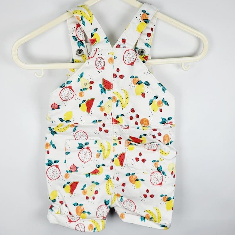 il-etait-une-seconde-fois-boutique-seconde-main-enfants-salopette-short-fruits-3-mois-fille-tape-a-loeil-vue