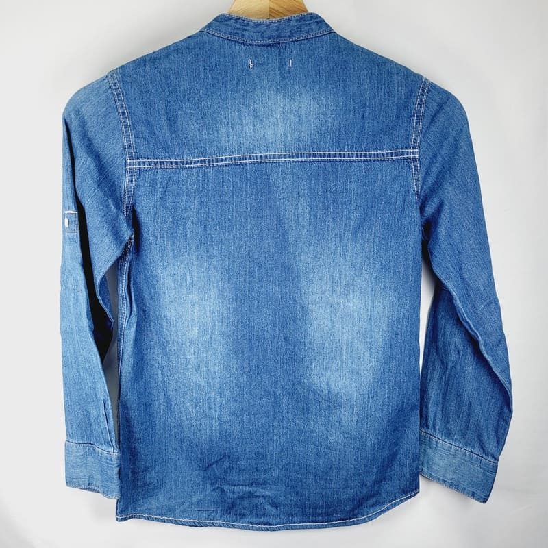 il-etait-une-seconde-fois-boutique-seconde-main-enfants-chemise-jean-10-ans-garcon-kiabi-vue-arriere