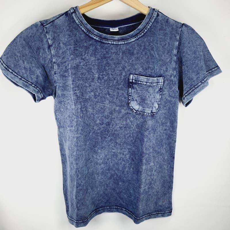 il-etait-une-seconde-fois-boutique-seconde-main-enfants-ensemble-tee_shirt-short-effet-jean-9-10-ans-garcon-sans-marque-vue-avant-tee-shirt