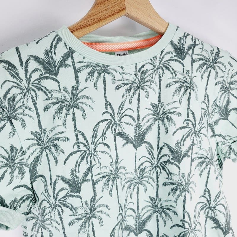 il-etait-une-seconde-fois-boutique-seconde-main-enfants-ensemble-tee_shirt-short-palmier-9-10-ans-garcon-sans-marque-tee-shirt-zoom-detail