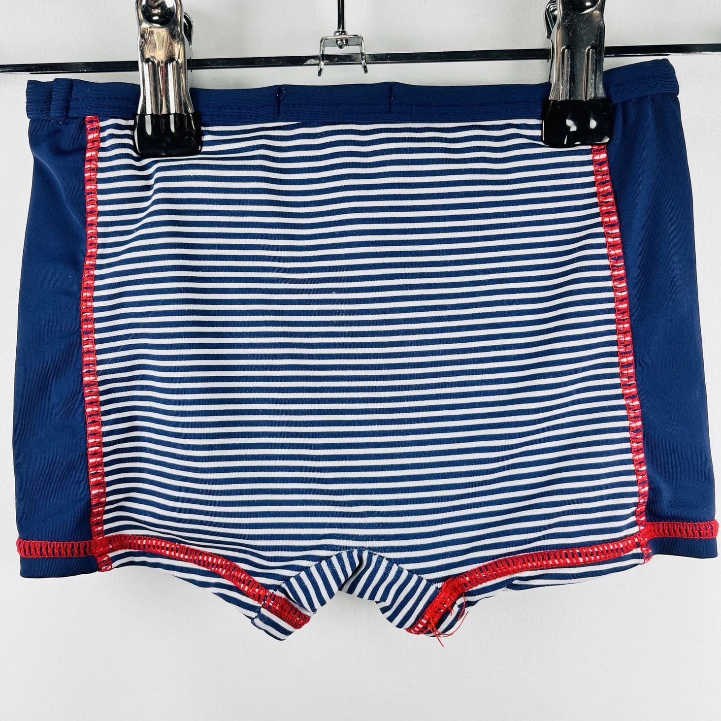 il-etait-une-seconde-fois-boutique-seconde-main-enfants-maillot-de-bain-garcon-18-mois-obaibi-vue-arriere