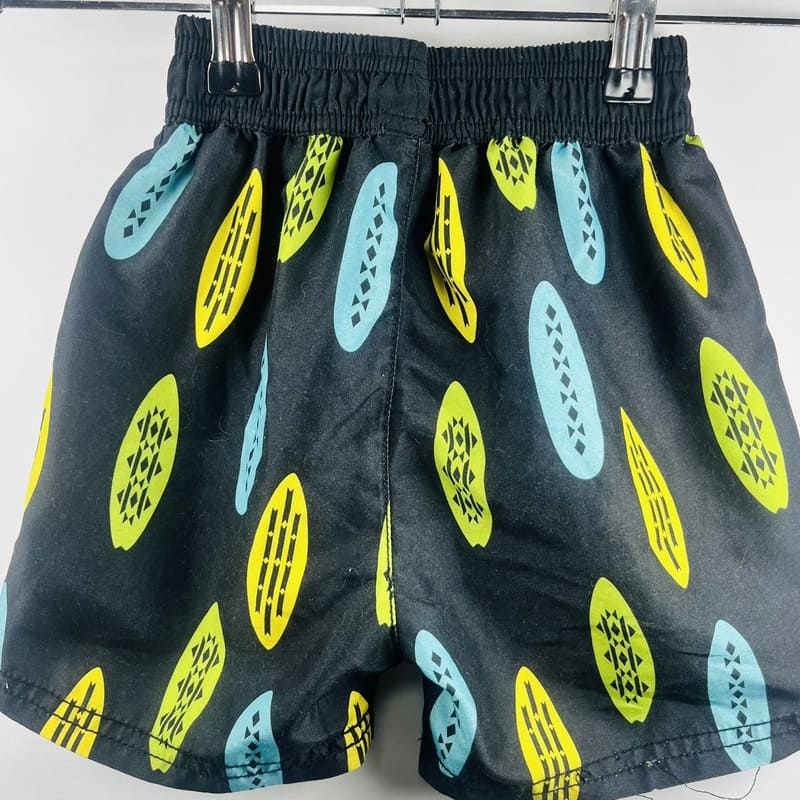 il-etait-une-seconde-fois-boutique-seconde-main-enfants-maillot-de-bain-garcon-4-ans-vue-arriere