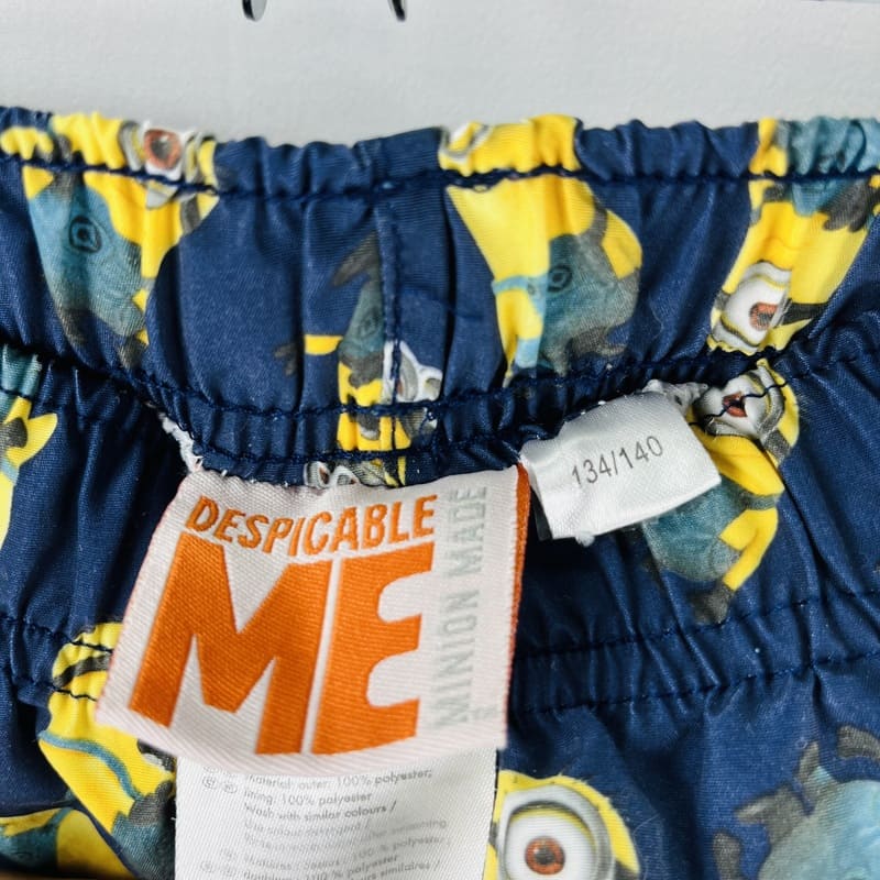 il-etait-une-seconde-fois-boutique-seconde-main-enfants-maillot-de-bain-garcon-9-10-ans-minions-etiquette
