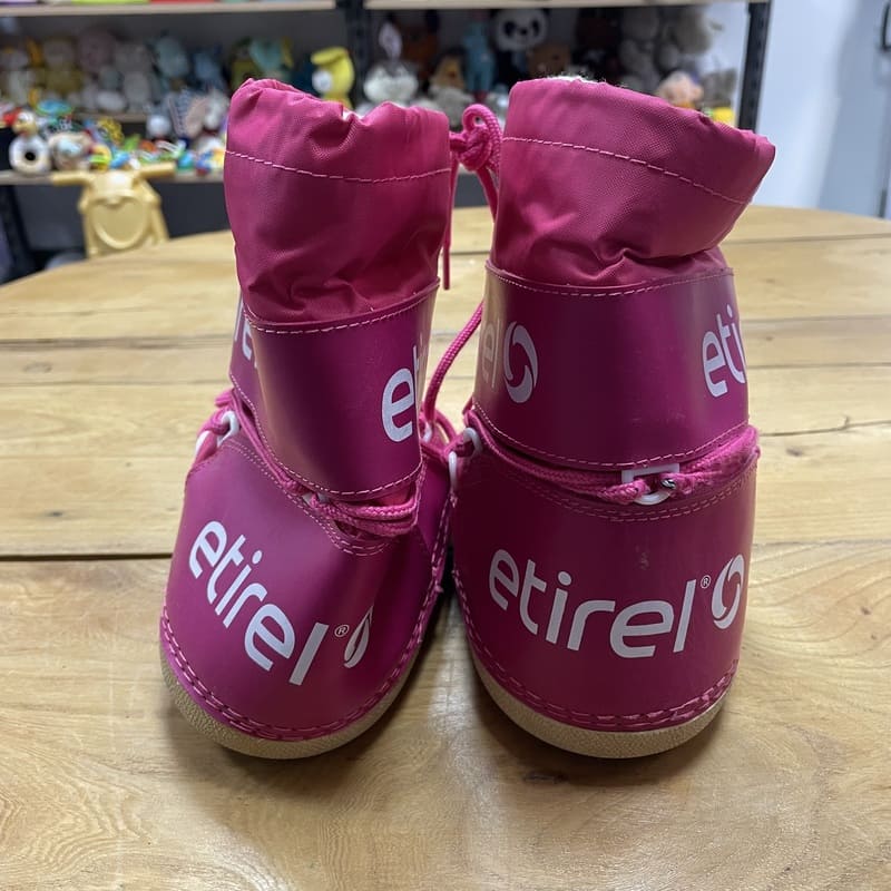 il-etait-une-seconde-fois-boutique-seconde-main-enfants-bottes-ski-rose-T29-31-vue-arriere