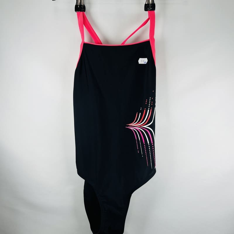 il-etait-une-seconde-fois-boutique-seconde-main-enfants-maillot-de-bain-fille-8-ans-devant