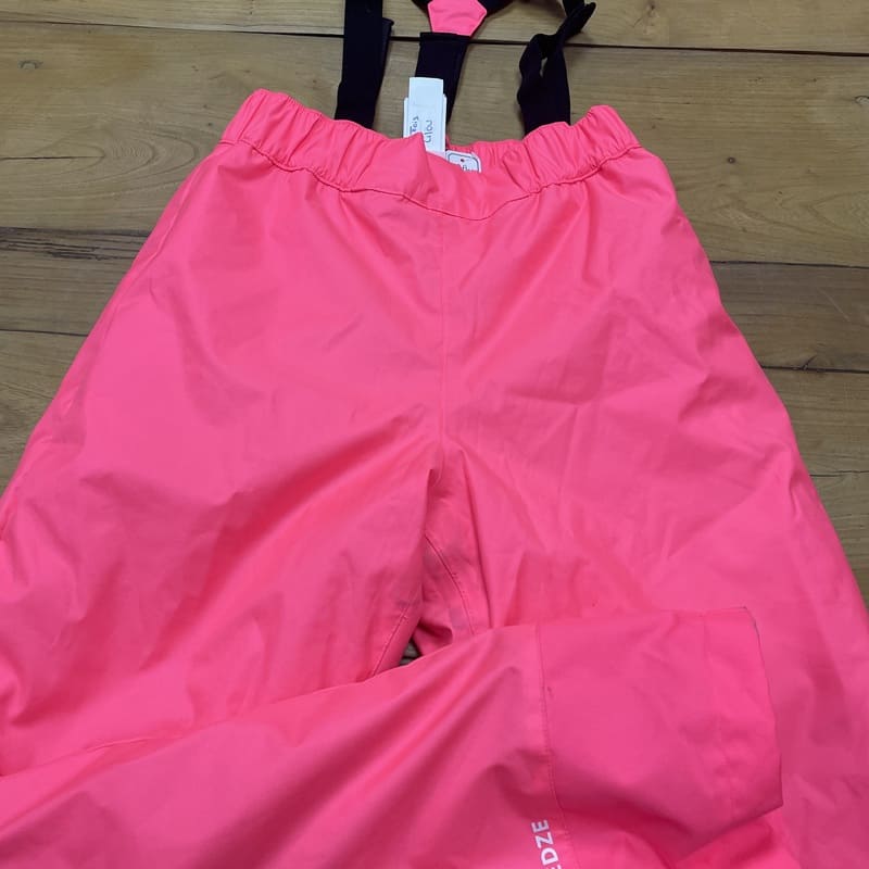 il-etait-une-seconde-fois-boutique-seconde-main-enfants-salopette-ski-rose-fluo-decathlon-12-ans-vue-avan