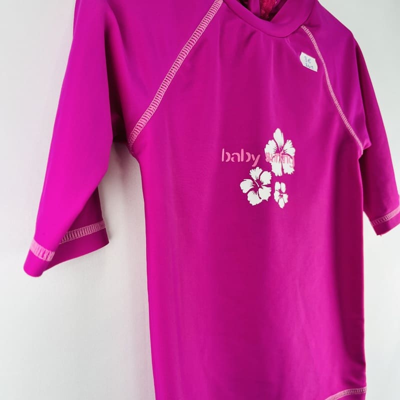 il-etait-une-seconde-fois-boutique-seconde-main-enfants-tee-shirt-anti-uv-24-mois-detail