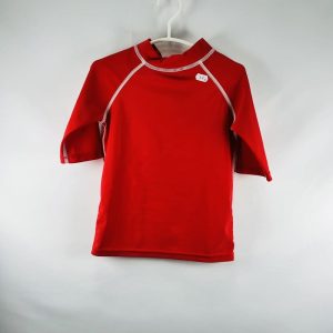 il-etait-une-seconde-fois-boutique-seconde-main-enfants-tee-shirt-anti-uv-rouge-4-ans-devant