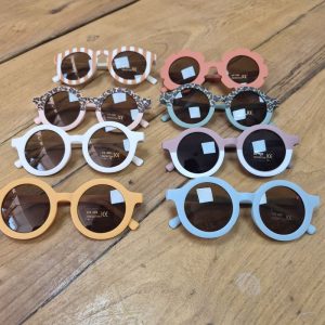 il-etait-une-seconde-fois-boutique-seconde-main-enfants-Lunettes-de-soleil-enfant-1-6-ans-uv-400-divers-coloris