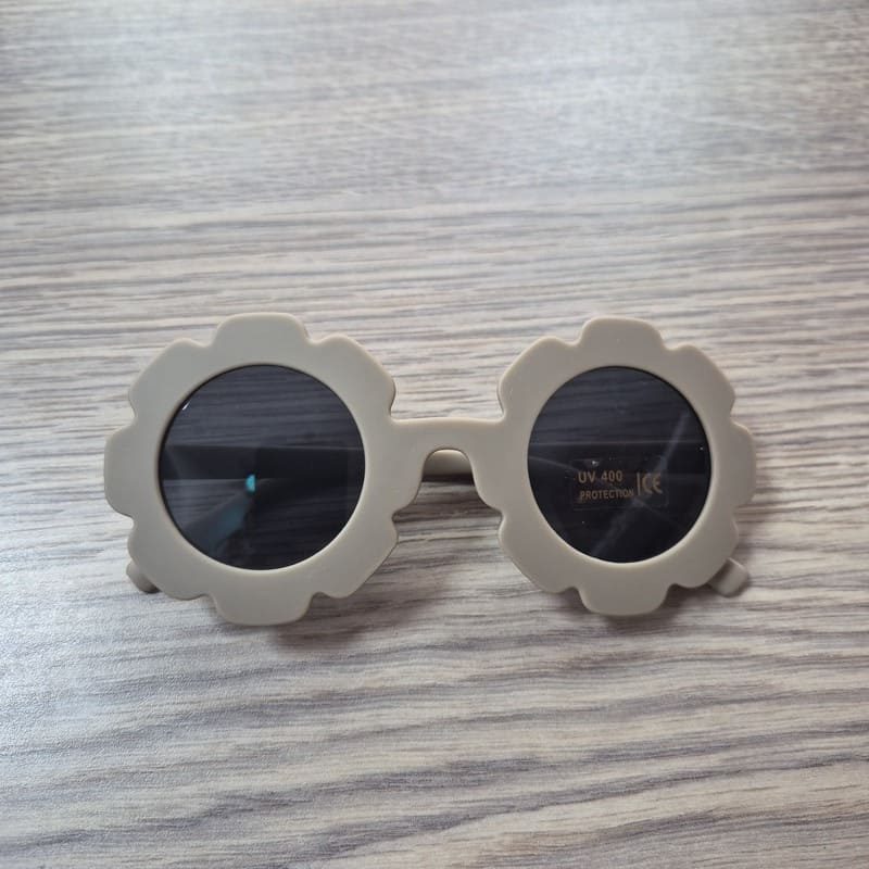 il-etait-une-seconde-fois-boutique-seconde-main-enfants-Lunettes-de-soleil-enfant-1-6-ans-uv-400-fleur-marron