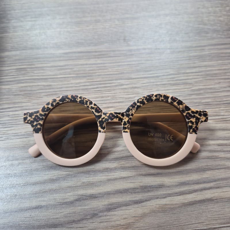 il-etait-une-seconde-fois-boutique-seconde-main-enfants-Lunettes-de-soleil-enfant-1-6-ans-uv-400-leopard-rose