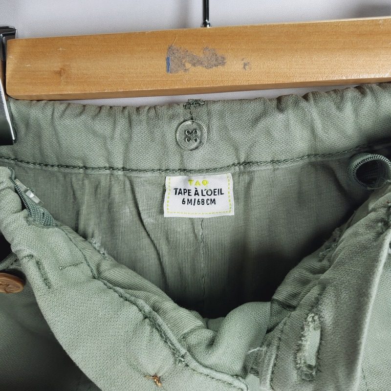 il-etait-une-seconde-fois-boutique-seconde-main-enfants-pantalon-kaki-6-mois-TAO-vue-etiquett