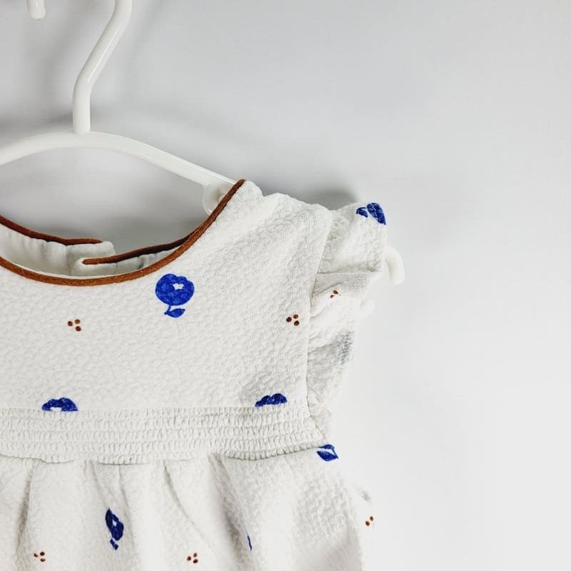 il-etait-une-seconde-fois-boutique-seconde-main-enfants-robe-fille-12-mois-Obaibi-vue-details
